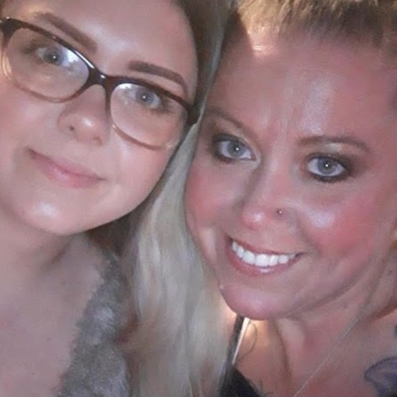 Meet your Posher, L - Picture 1 of 1